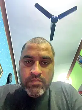 lonlygirlpriya7's cam snapshot