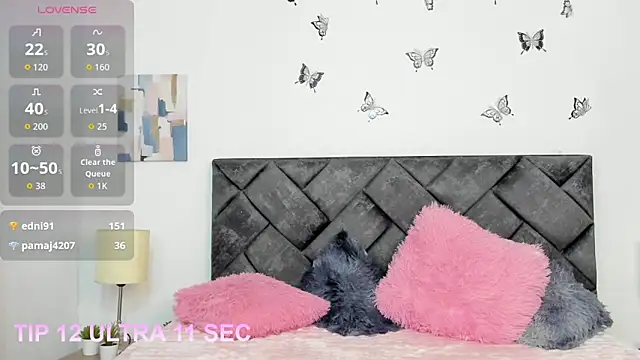 Queen_Blonde_v's cam snapshot