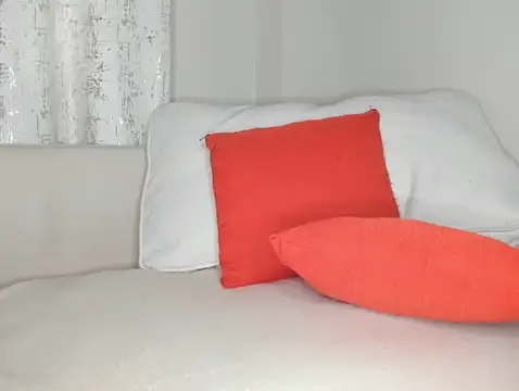 Mamii_water's cam snapshot