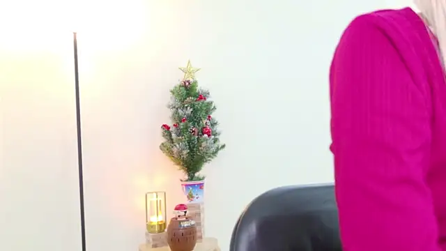 IreneIrene's cam snapshot