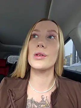 SvetLive's cam snapshot