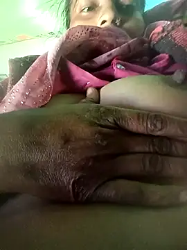 Iulia258's cam snapshot