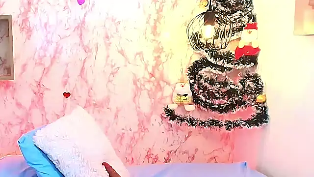 KATY_LOWERY's cam snapshot