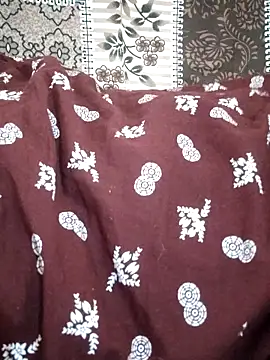 sweetqueen143's cam snapshot