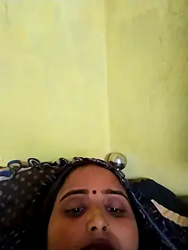 Pooja_hote's cam snapshot