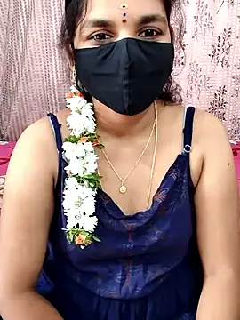 Lalitha-1995's cam snapshot