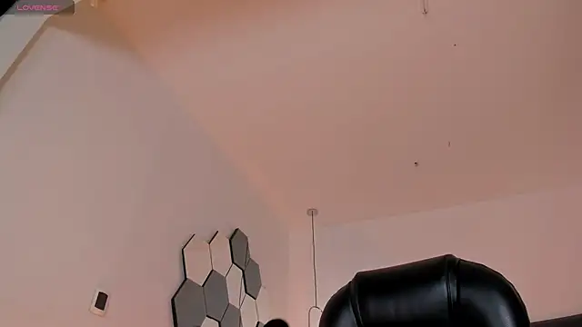 ValeriaRiveraX's cam snapshot