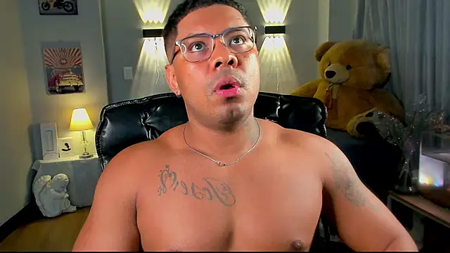 LEONHDZ's cam snapshot