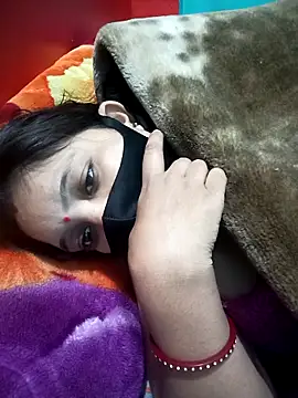 Priya_089's cam snapshot