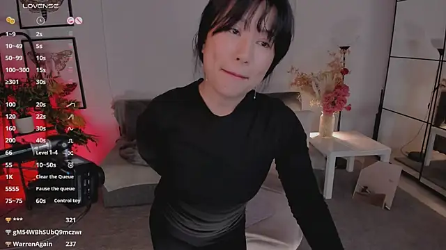 Erika_Kim's cam snapshot