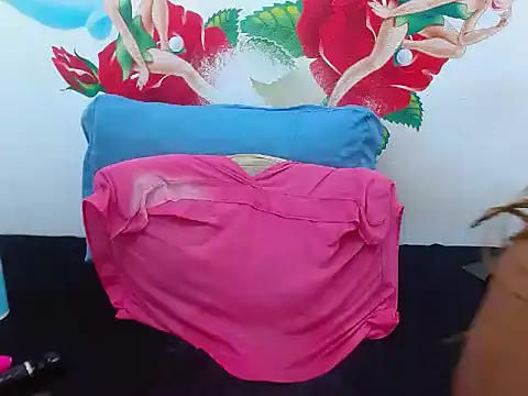 SexyEbony37X's cam snapshot