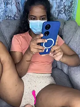 SukiyamaAsia's cam snapshot