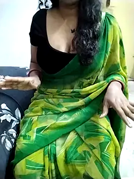 Miss_sruthi's cam snapshot