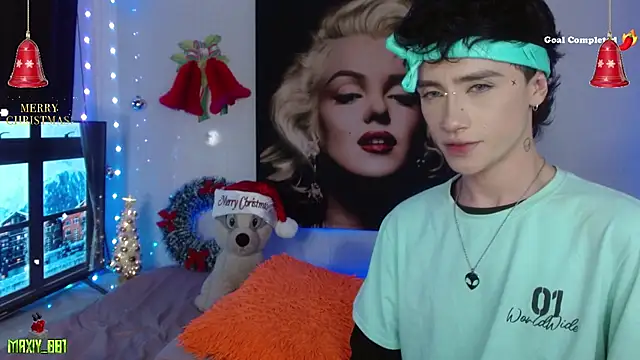 maxiy_001 live sex cam