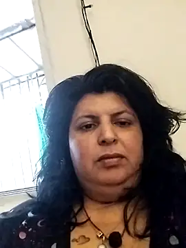 Jann_Riya333's cam snapshot