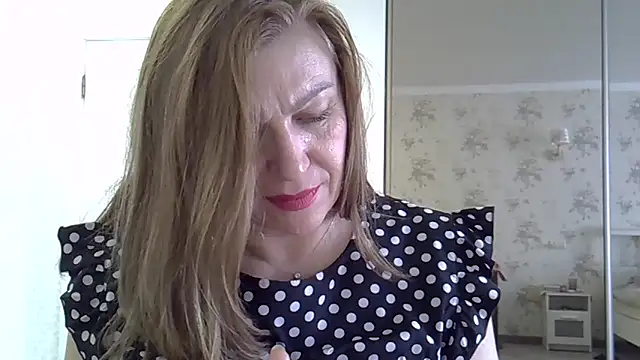 Alexandra-Rosee's cam snapshot