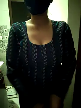 your_favourite_bhabhi's cam snapshot