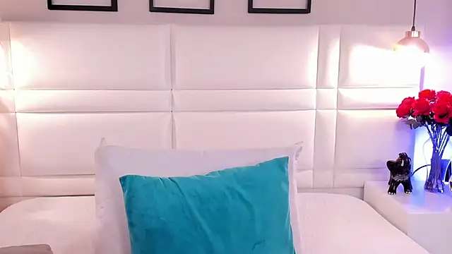 Mia__Walker's cam snapshot