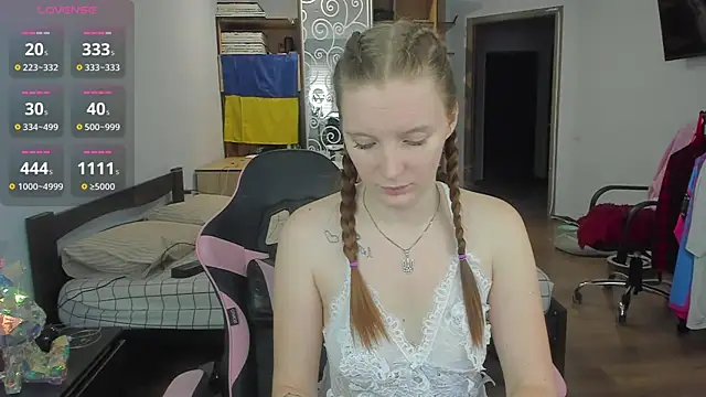 Mary_Blu's cam snapshot