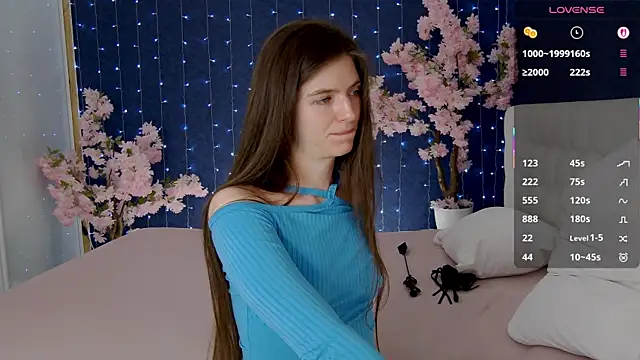 -Mirror-Girl-'s cam snapshot