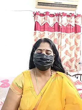 tamil-aunt's cam snapshot