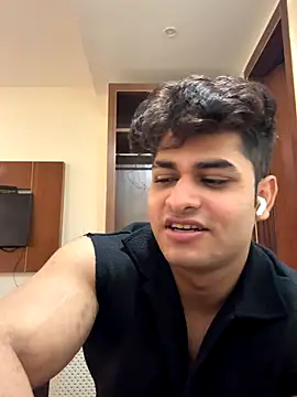 Vihaaanfucks live sex cam