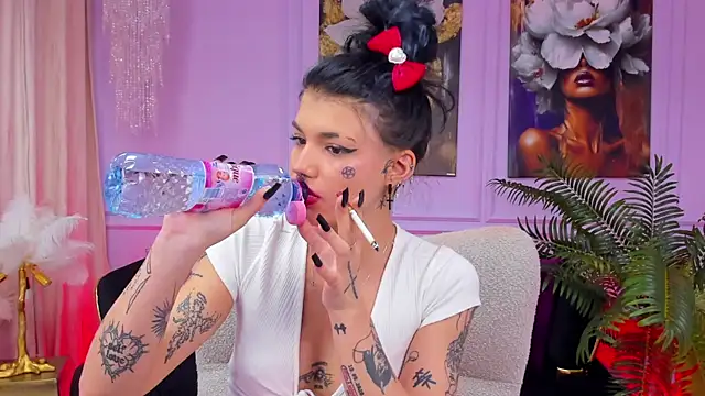 YasminWild's cam snapshot