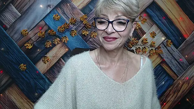 EllaBonito's cam snapshot