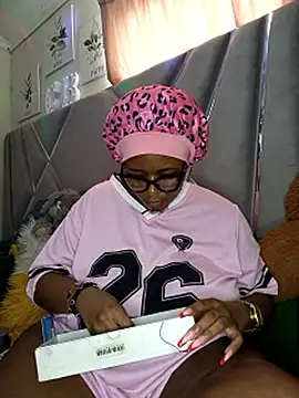 CocoBootyyy's cam snapshot