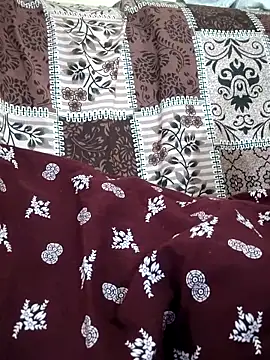 sweetqueen143's cam snapshot