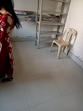 Kavya-collage's cam snapshot