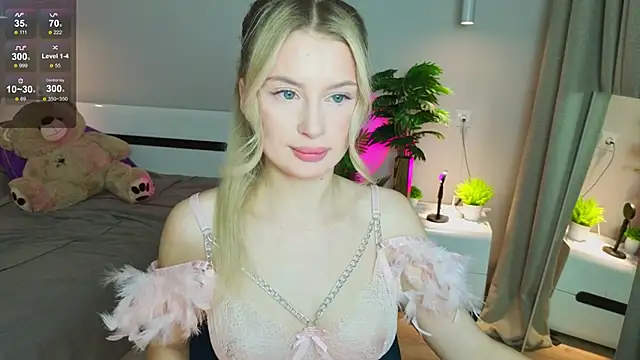 AnitaLamb's cam snapshot