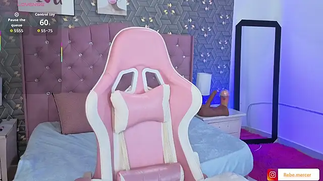 Rebekah_Mercer's cam snapshot