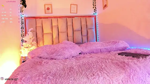 Valeria_Thompson1 live sex cam