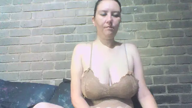 EksJouneMwah's cam snapshot