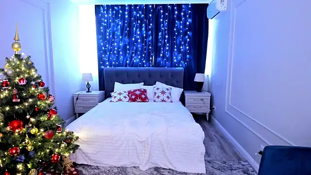 GoldenHeart_1's cam snapshot