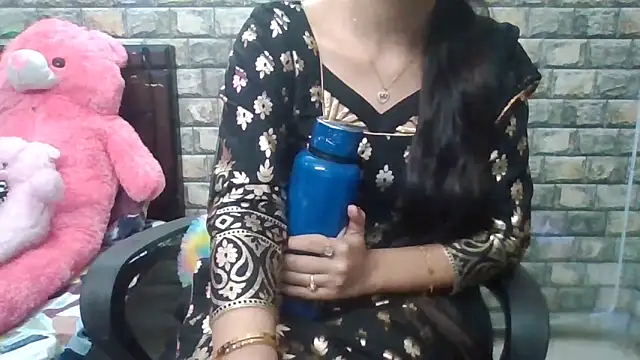 Sexy_iknoor's cam snapshot