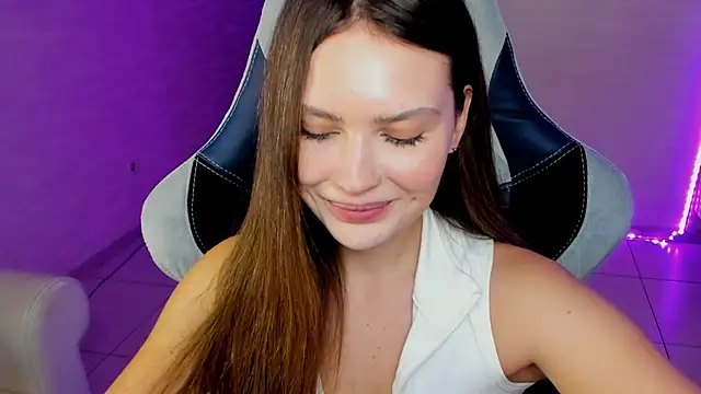 yourArya's cam snapshot