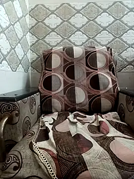 Cute_purnima's cam snapshot