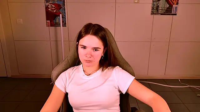 May_Bloom's cam snapshot