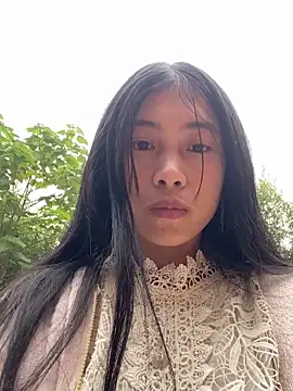 LylyOx9's cam snapshot