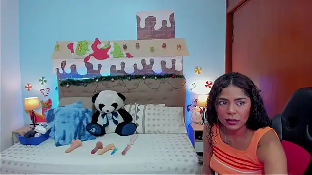 Edelaine_rogers's web cam