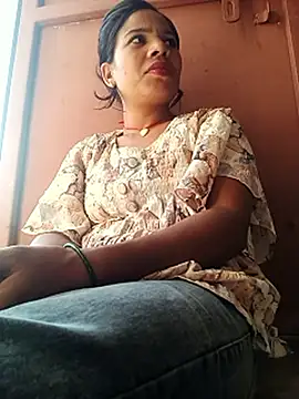 Rubi_sarma's cam snapshot