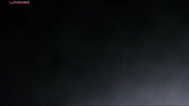 MiahLove3x's cam snapshot