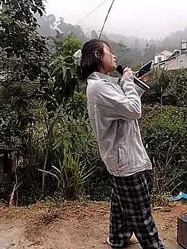 linda_bae00's cam snapshot