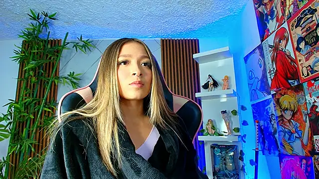 Victoria_Adams14's cam snapshot