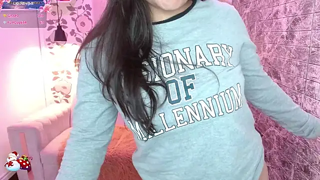 emmaa_garciia's cam snapshot