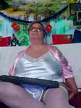 QueenPammy1's web cam