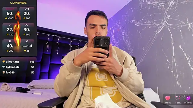 NicoKingg_ live sex cam