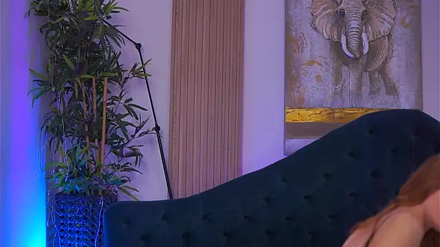 LaraSynn's cam snapshot